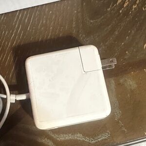 Apple Mac book White Charger cord